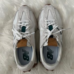 New Balance 327 White/Turquoise Size 7.5